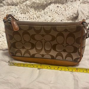 Small coach handbag
